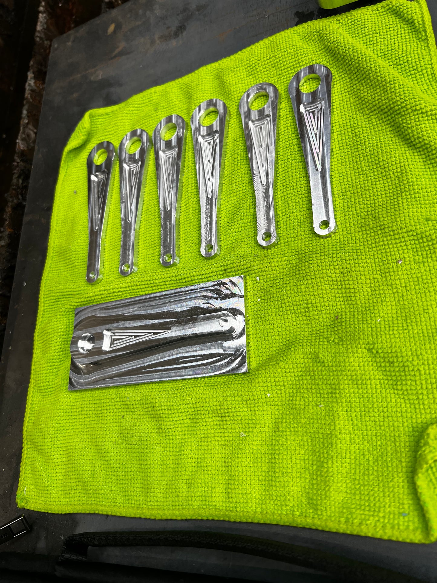 Billet travel sensor mount